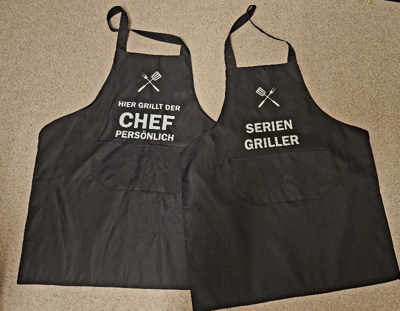 schuerze_maenner.jpg schuerze_maenner.jpg